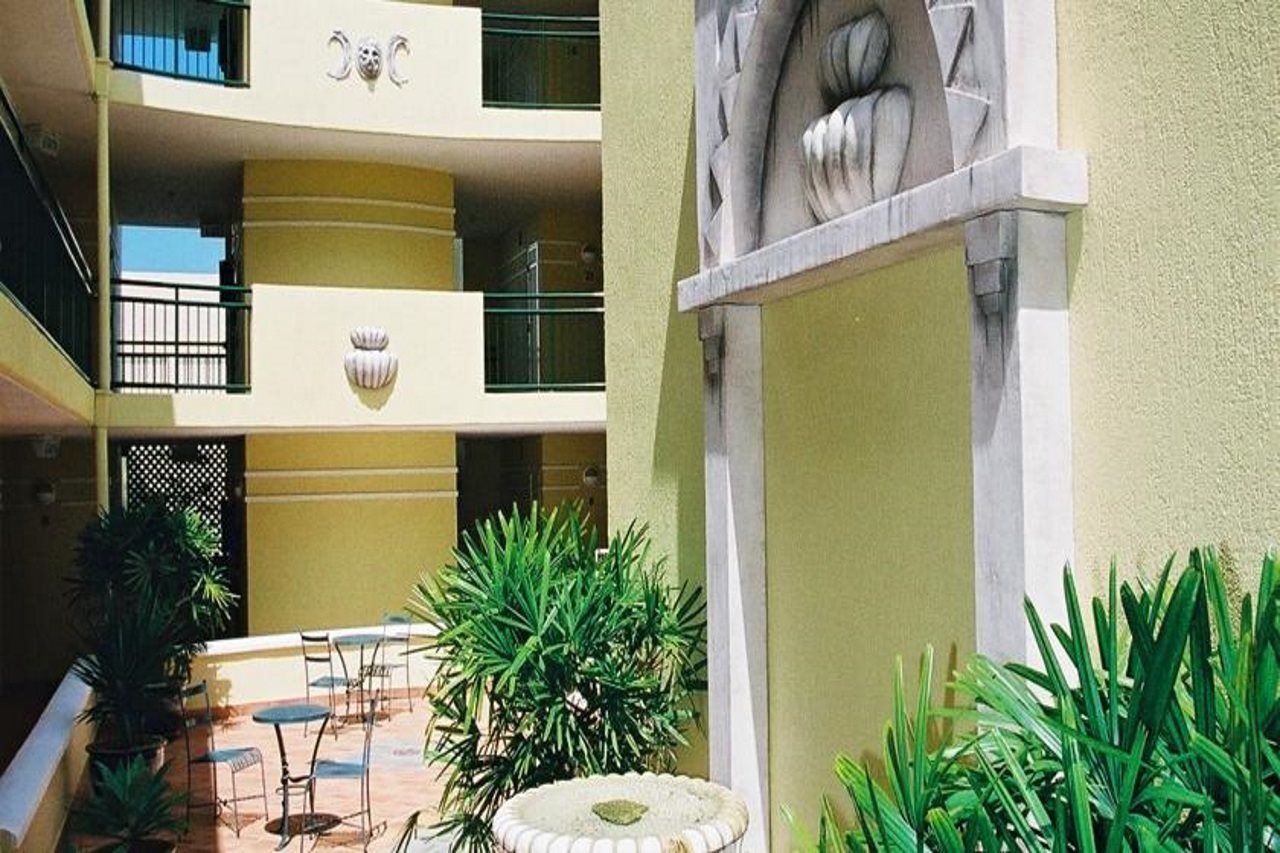 Il Palazzo Holiday Apartments Cairns Luaran gambar