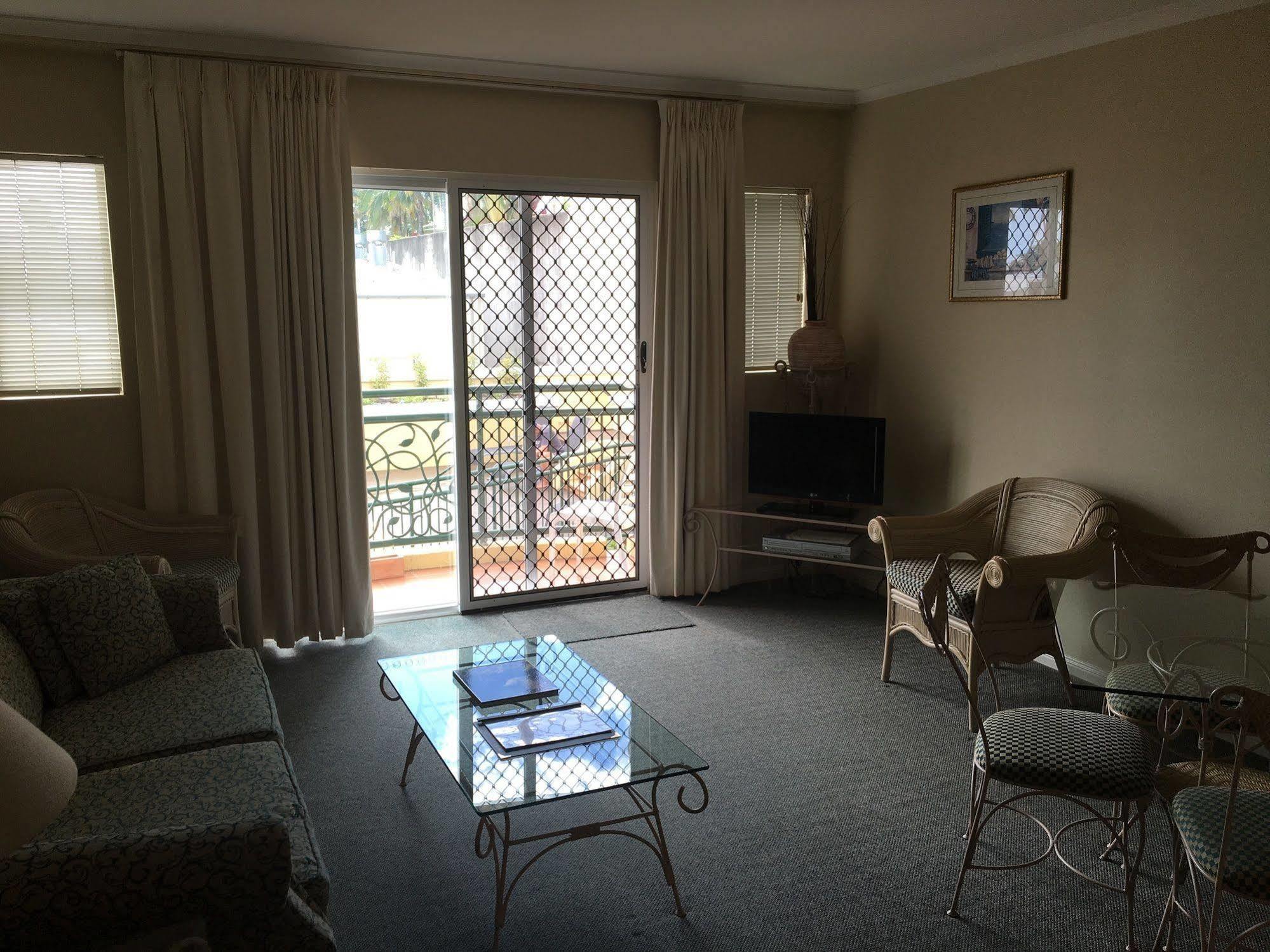 Il Palazzo Holiday Apartments Cairns Luaran gambar