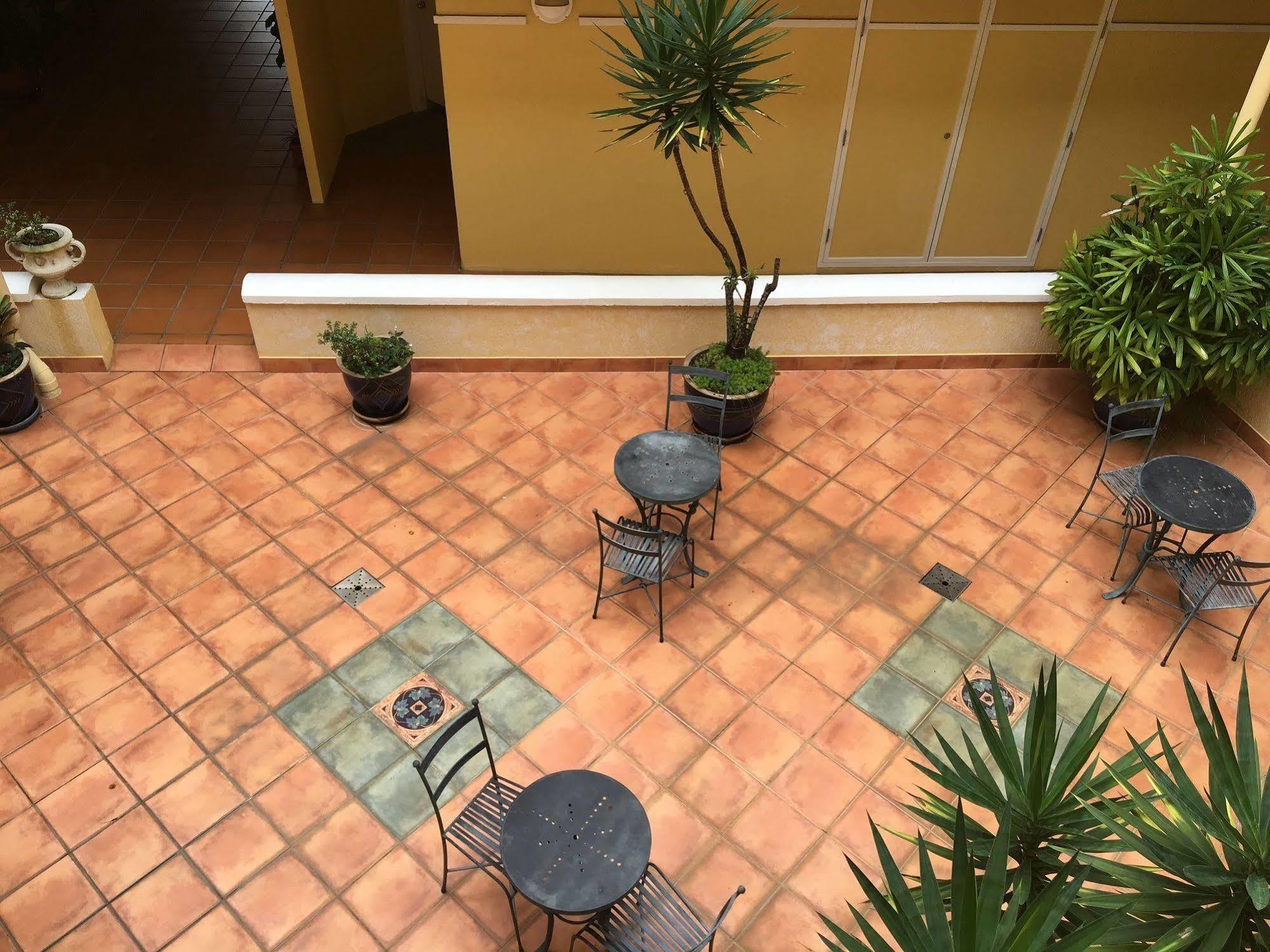 Il Palazzo Holiday Apartments Cairns Luaran gambar